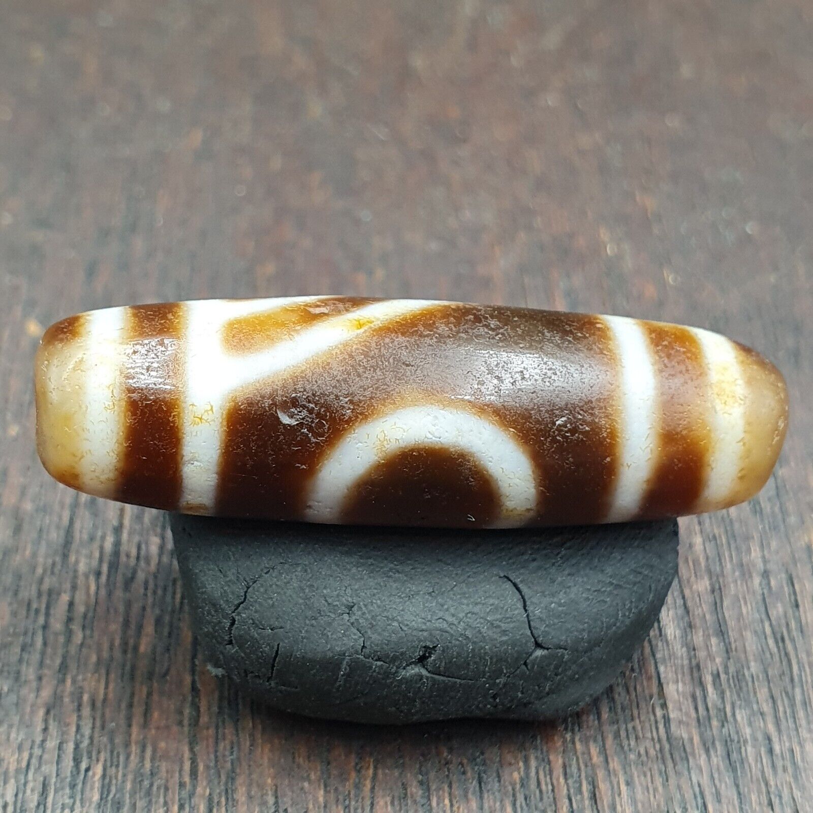 Tibetan bead old agate eyed ancient Style dzi pure amulet tibet eyes