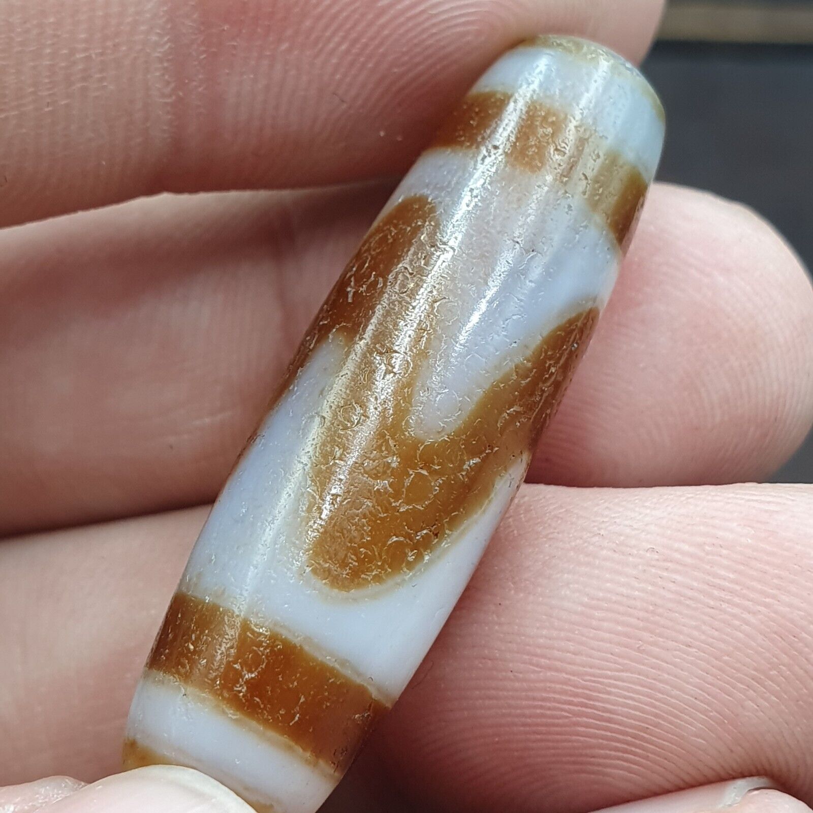 Soft Skin Tibetan bead old agate Tiger teeth dzi pure amulet tibet eyes