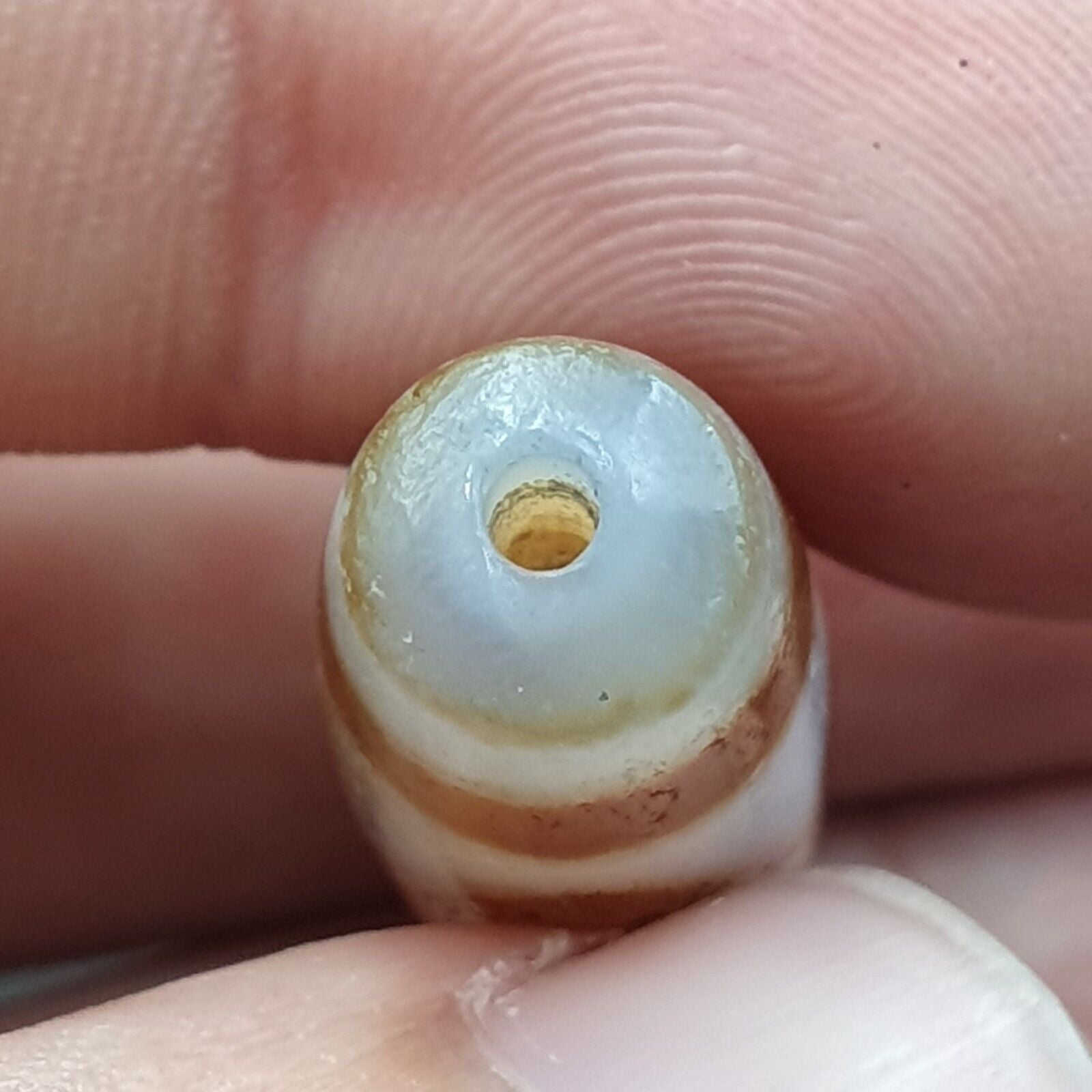 Soft Skin Tibetan bead old agate Tiger teeth dzi pure amulet tibet eyes