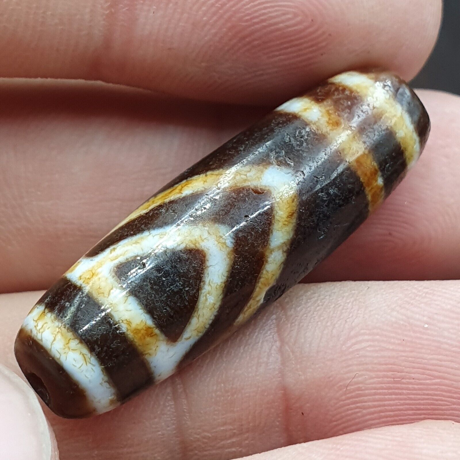 Rusted Tibetan bead old agate 2 eyed ancient Style dzi pure amulet tibet eyes