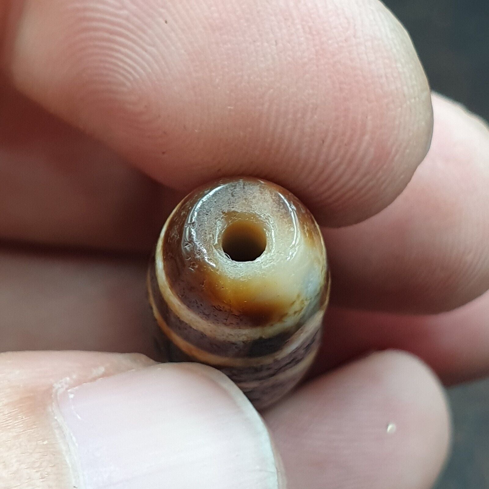 Rusted Tibetan bead old agate 2 eyed ancient Style dzi pure amulet tibet eyes