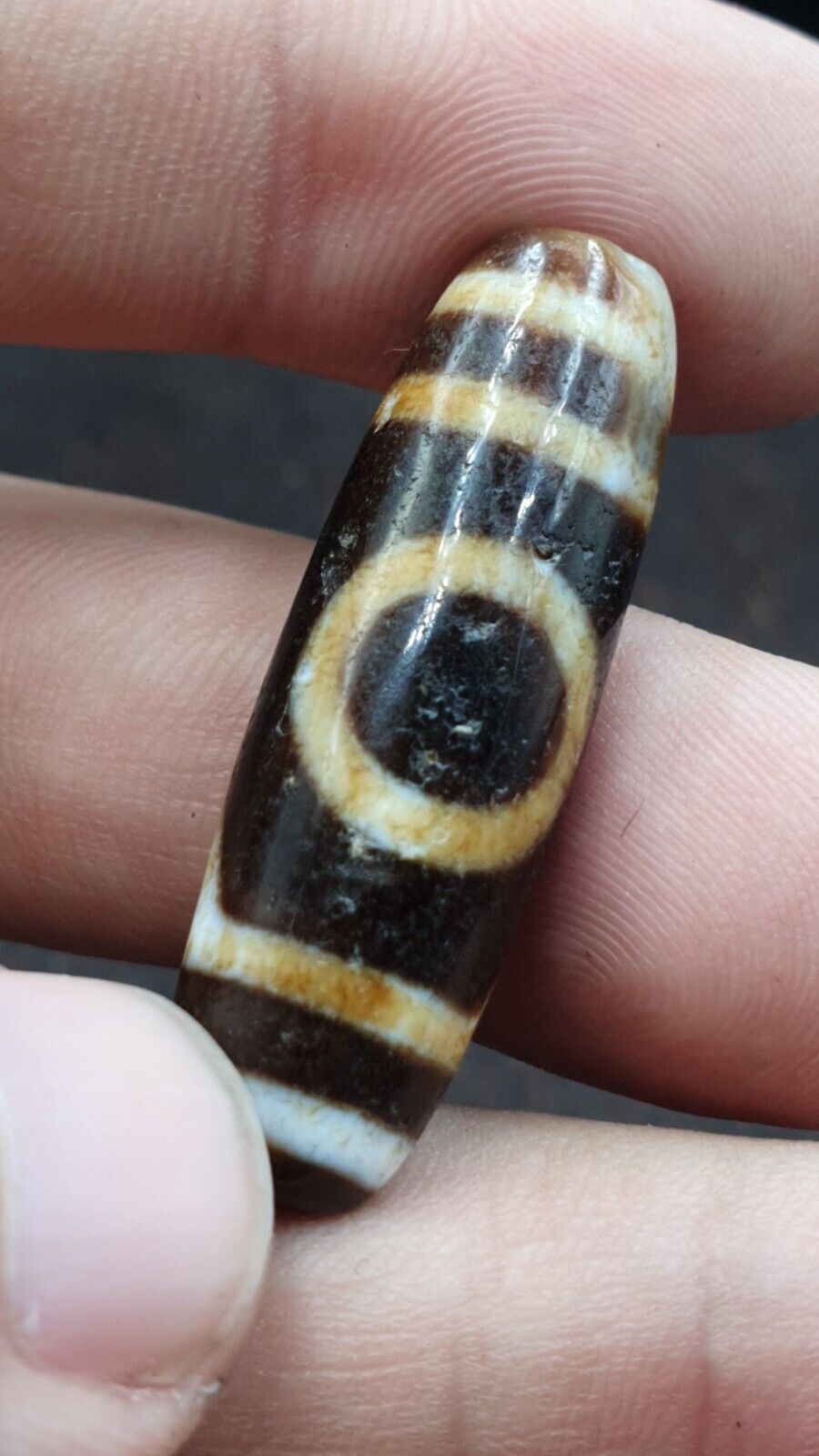 Rusted Tibetan bead old agate 2 eyed ancient Style dzi pure amulet tibet eyes