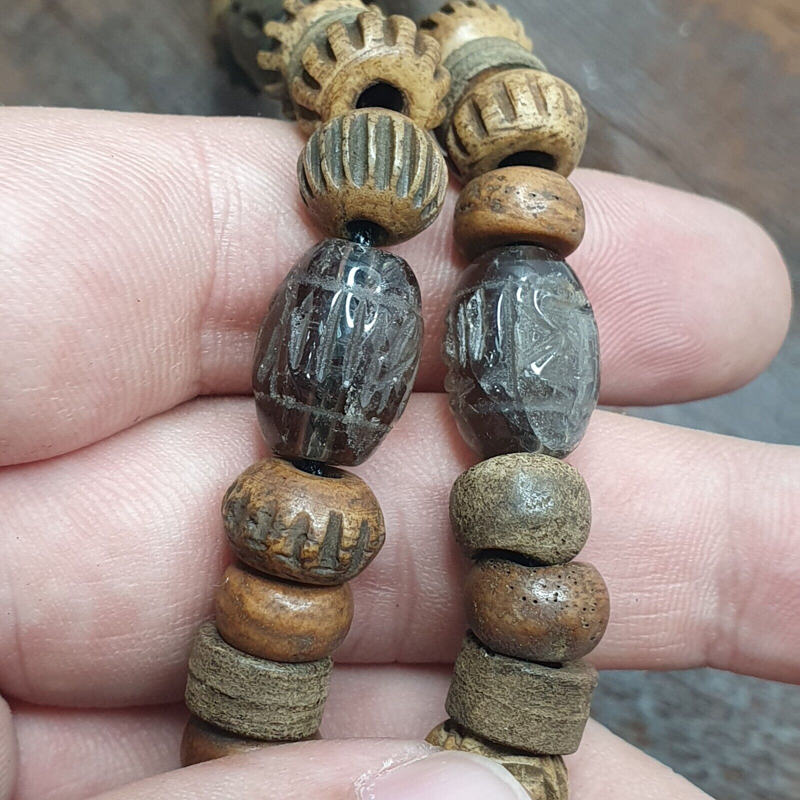 TIBETAN ANTIQUE Carving Beads MALA ROSARY Amulet