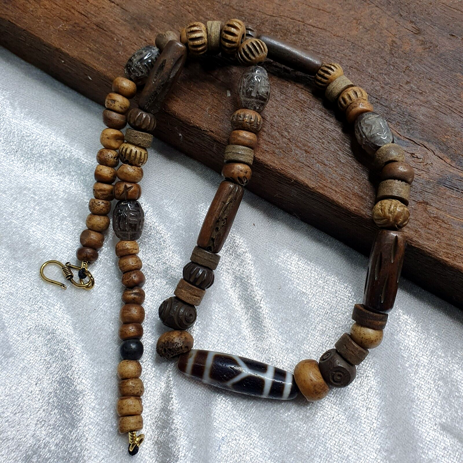 TIBETAN ANTIQUE Carving Beads MALA ROSARY Amulet
