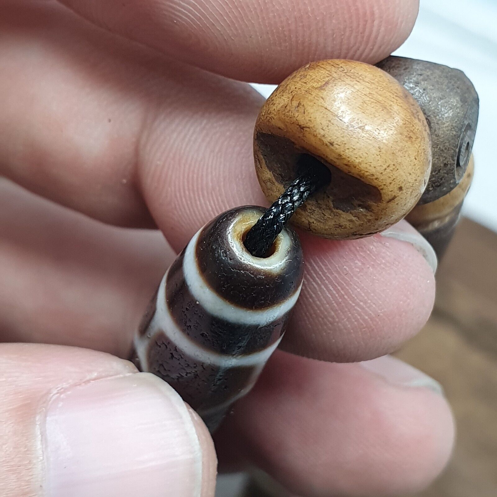 TIBETAN ANTIQUE Carving Beads MALA ROSARY Amulet