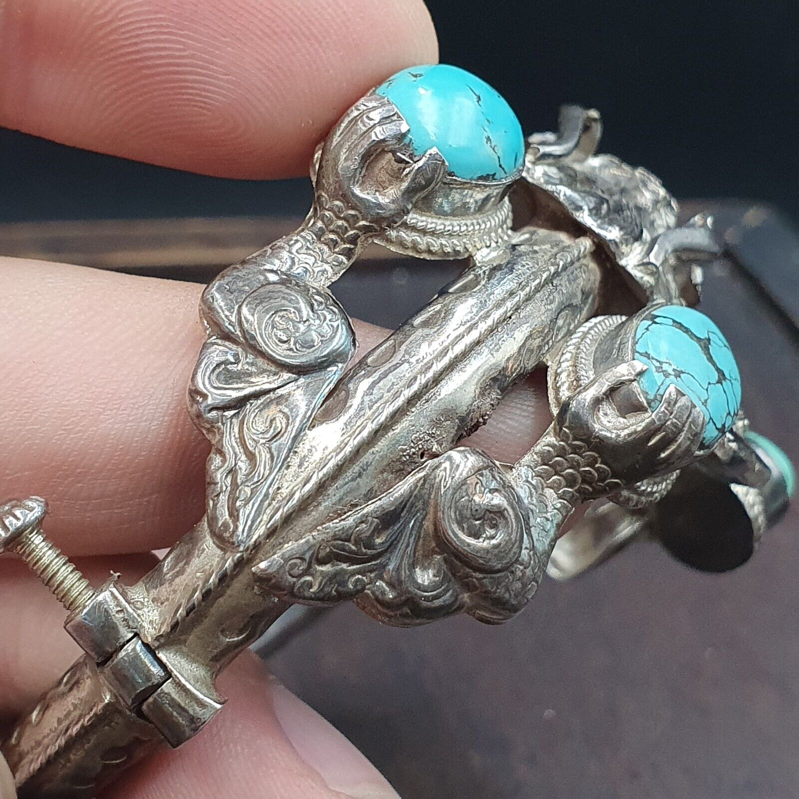 BIG MEN'S VINTAGE Natural Turquoise 925 Sterling Silver Dragon Engraved Bangle