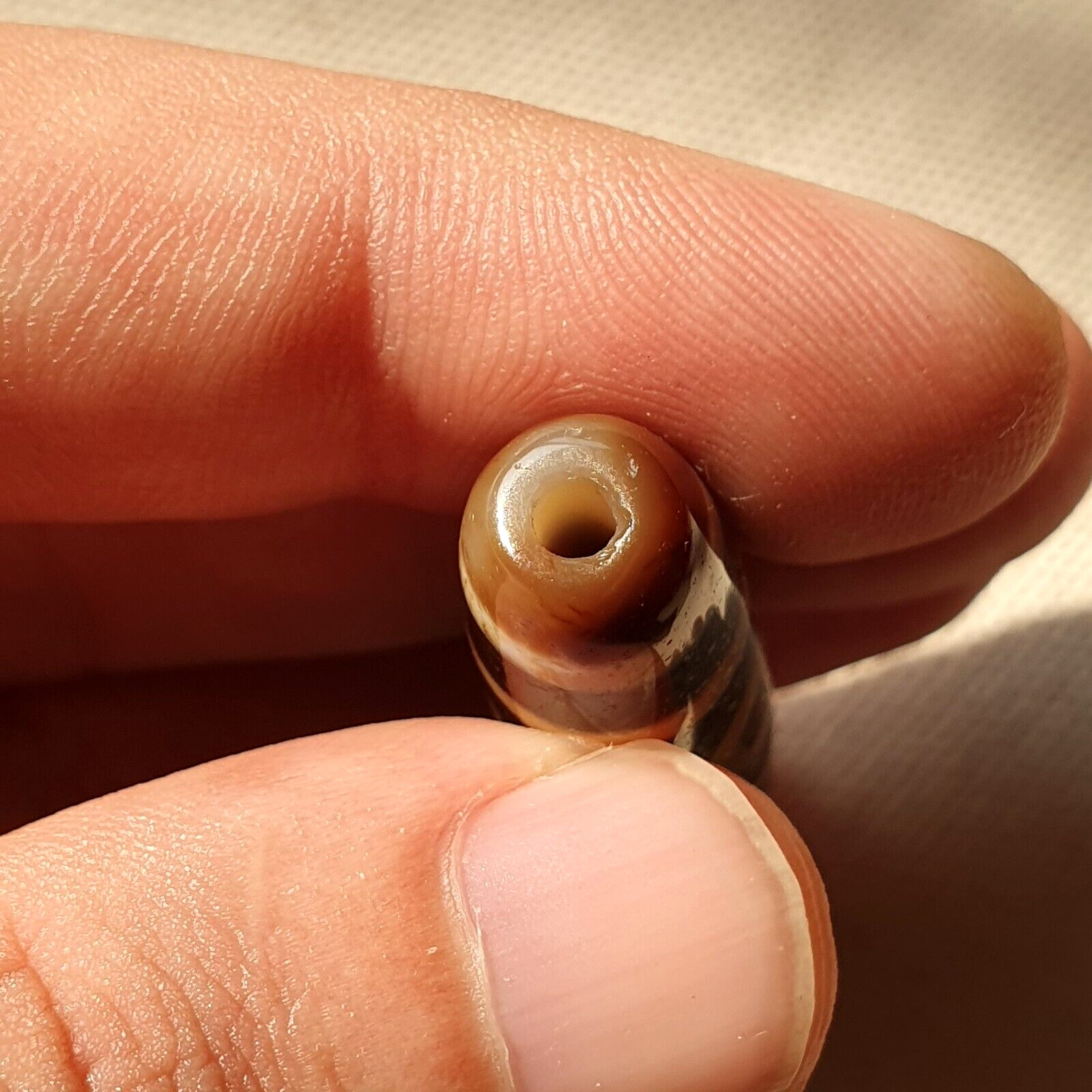 Original Tibetan Two Eyes Dzi Bead,  Pure Cinnamon eyes Agate