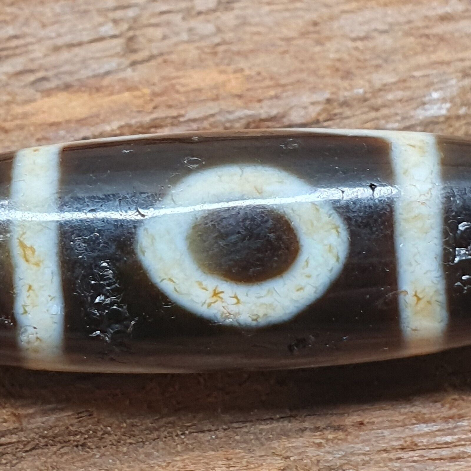 Old Tibetan Himalayan 3 Eyes pattern BON Dzi Agate Bead Amulet
