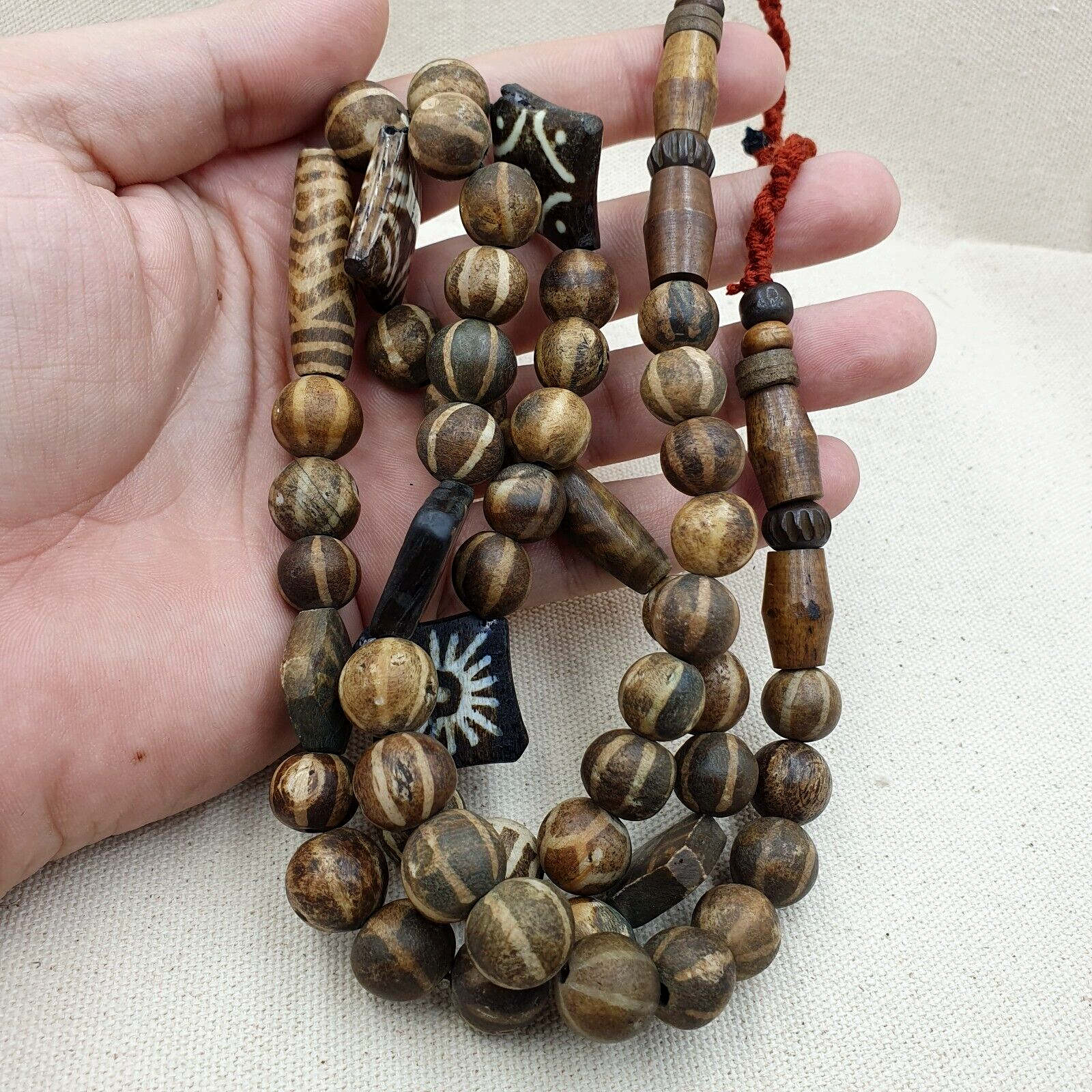 South East Asian Old PUMTEK BEADS Necklace Palmwood Great Patterns