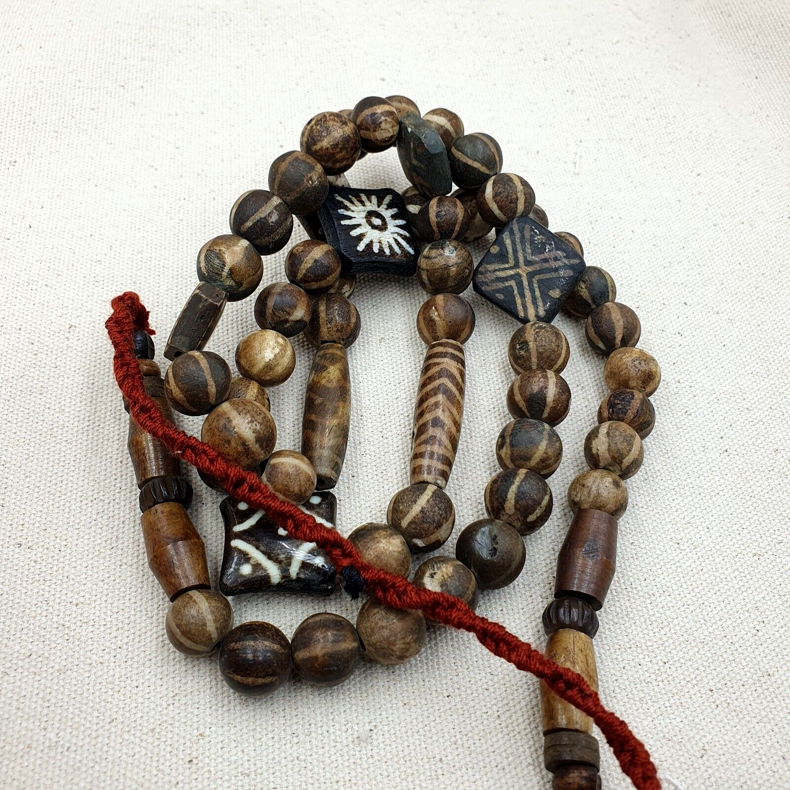 South East Asian Old PUMTEK BEADS Necklace Palmwood Great Patterns