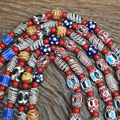 Vintage Venetian Style Chevron Feather Skunk Mix Glass Beads Necklace MX-122