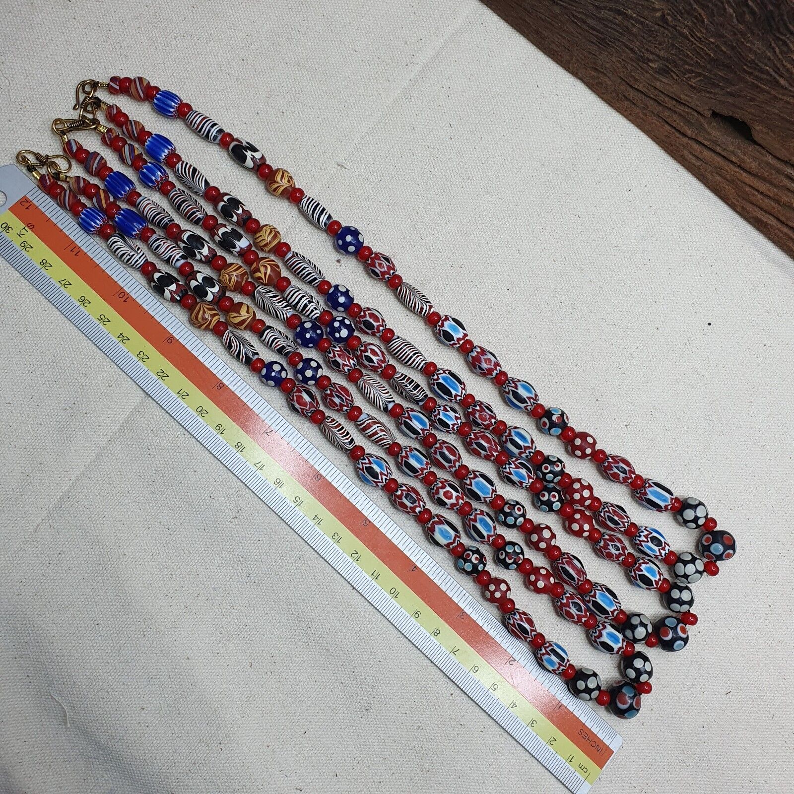 Vintage Venetian Style Chevron Feather Skunk Mix Glass Beads Necklace MX-122