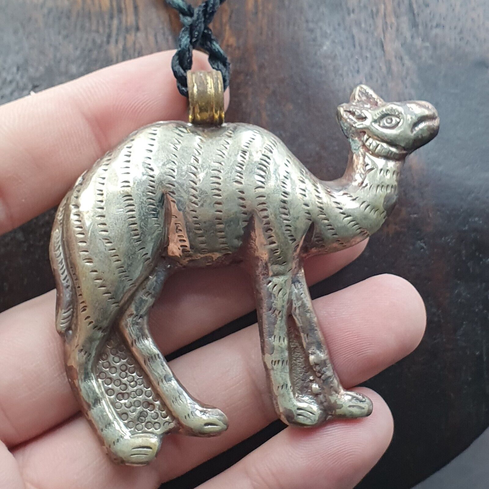 Wonderful Pearl on Mysterious Animal Figurine pendent Tibetan Pendant necklace