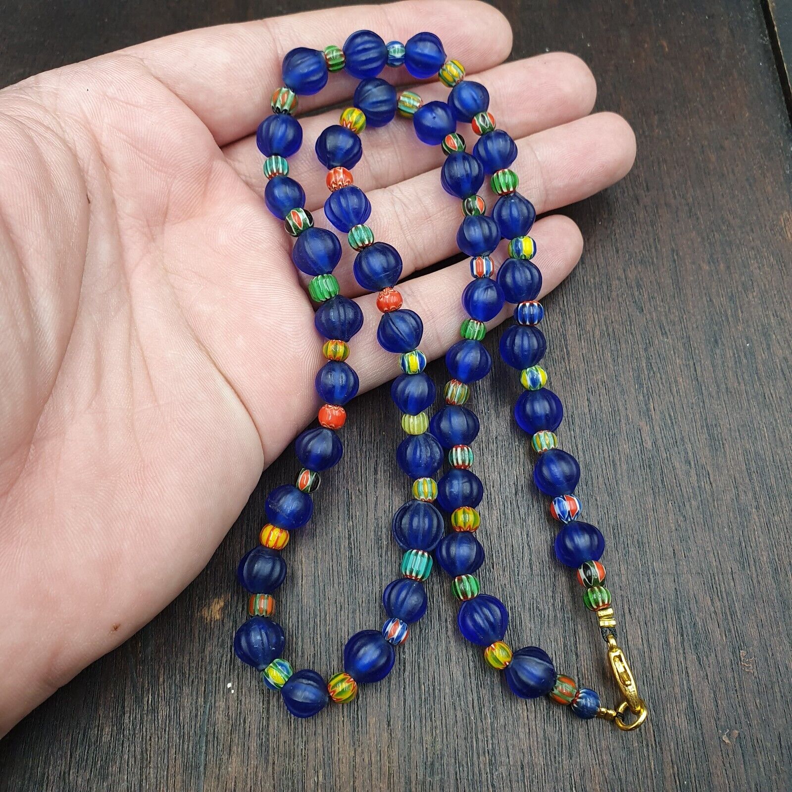 BEAUTIFUL OLD 5mm Chevron & 9 mm cobalt Blue GLASS Vintage BEADS Strand