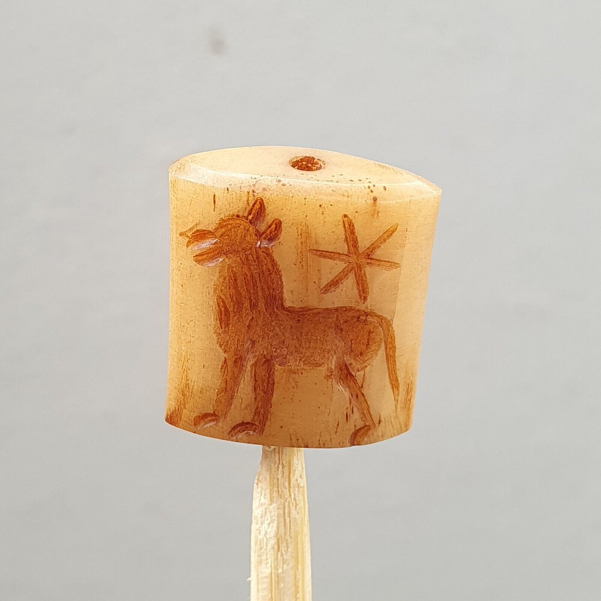 Antique Vintage SEAL BEAD " Bird, Animal Intaglio Stamp