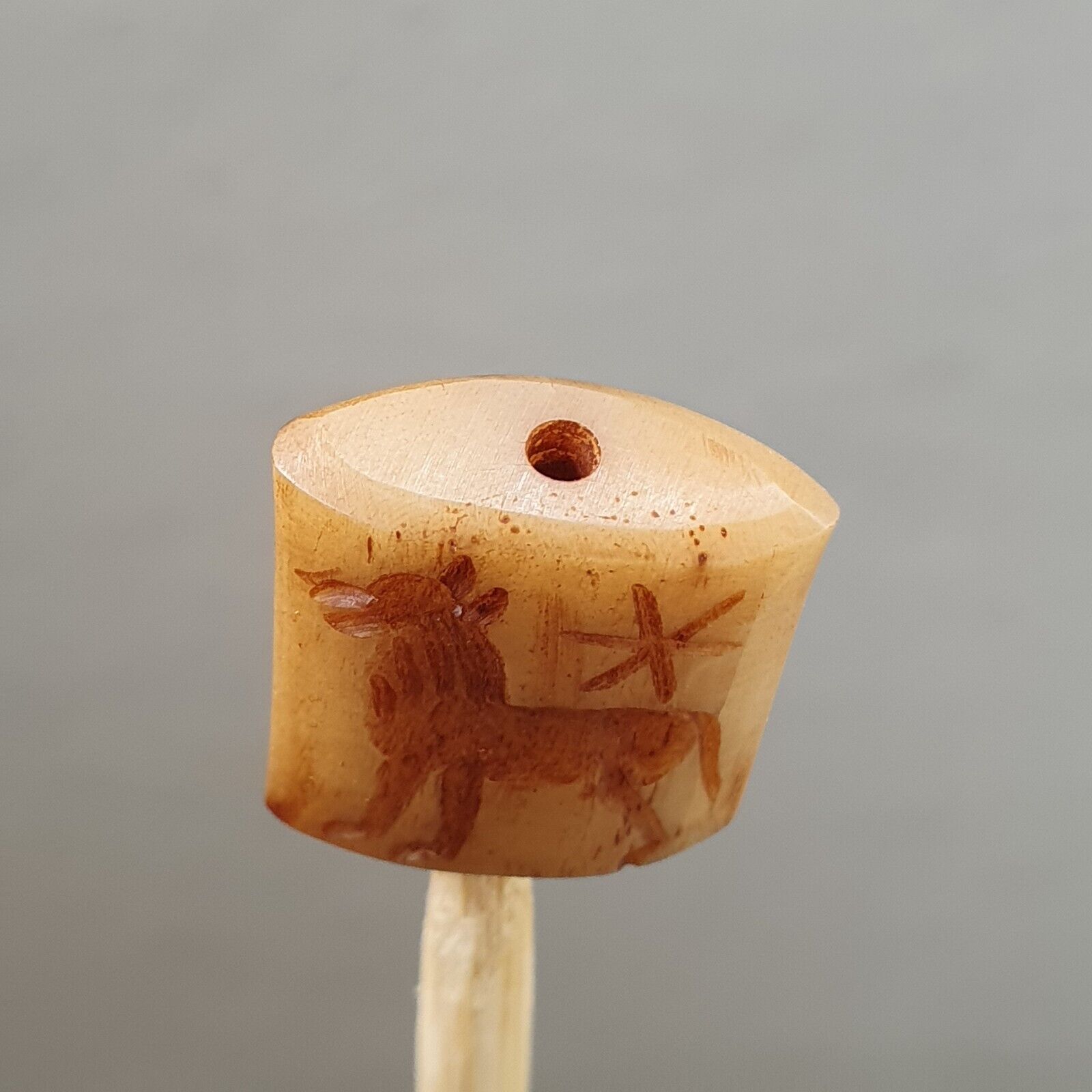 Antique Vintage SEAL BEAD " Bird, Animal Intaglio Stamp
