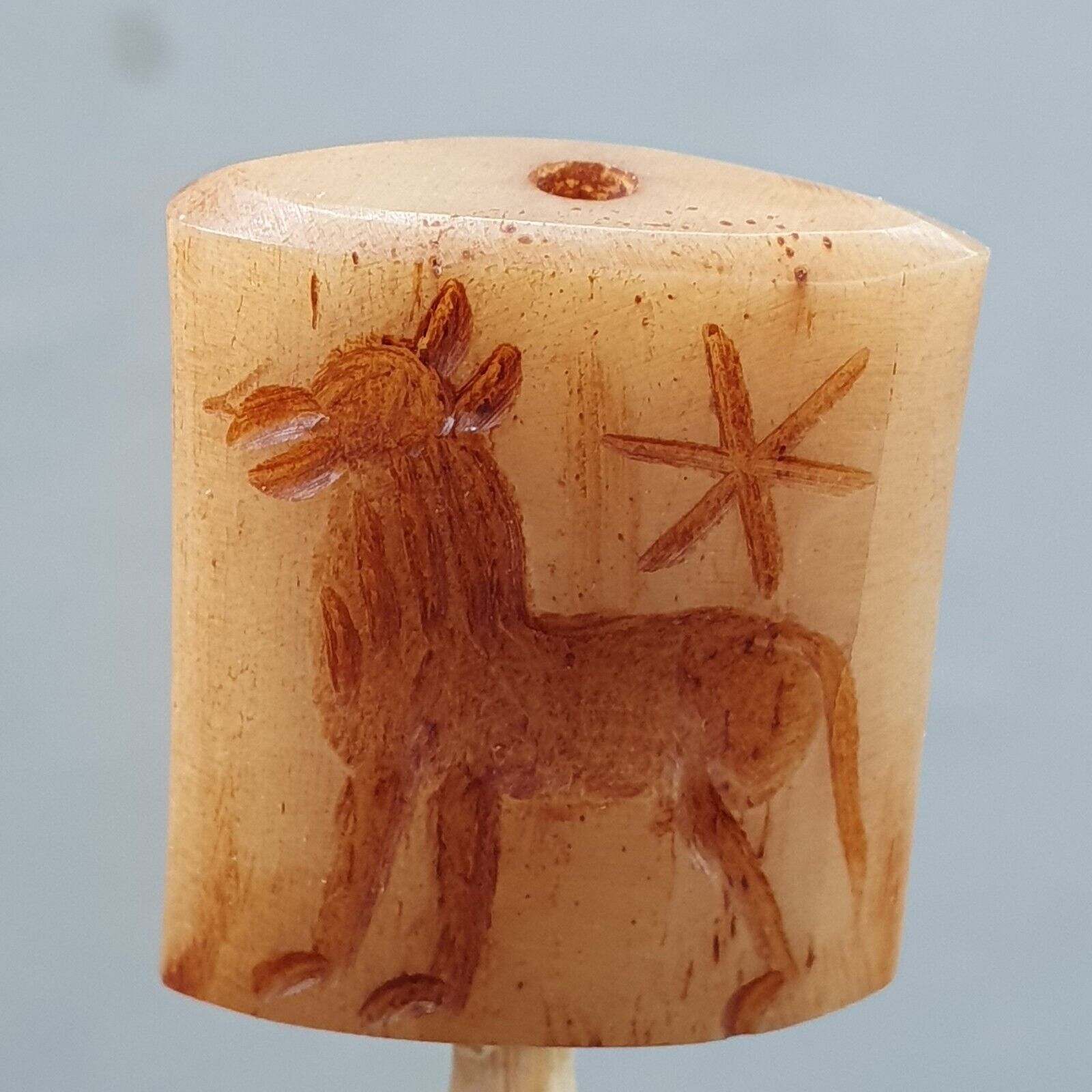 Antique Vintage SEAL BEAD " Bird, Animal Intaglio Stamp