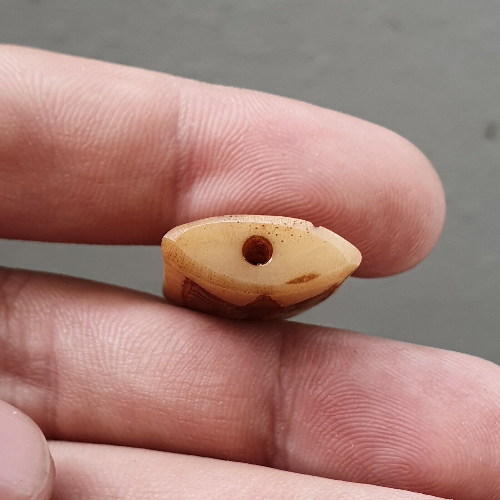 Antique Vintage SEAL BEAD " Bird, Animal Intaglio Stamp