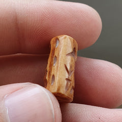 Antique Vintage SEAL BEAD "Unknown King, Animal Intaglio Stamp BNE-4