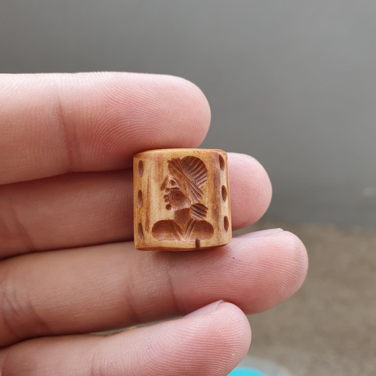 Antique Vintage SEAL BEAD "Unknown King, Animal Intaglio Stamp BNE-4