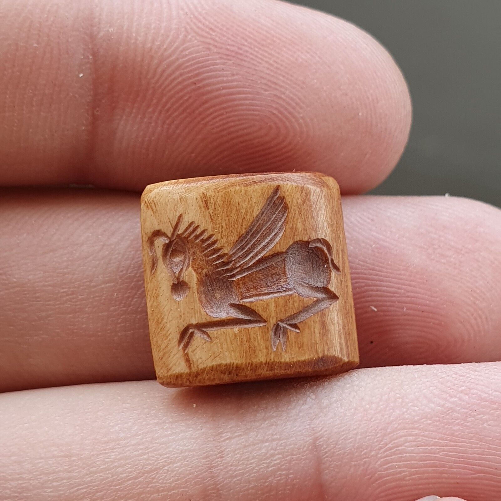 Antique Vintage SEAL BEAD "Mysterious Animals Intaglio Stamp Carving BNE-5