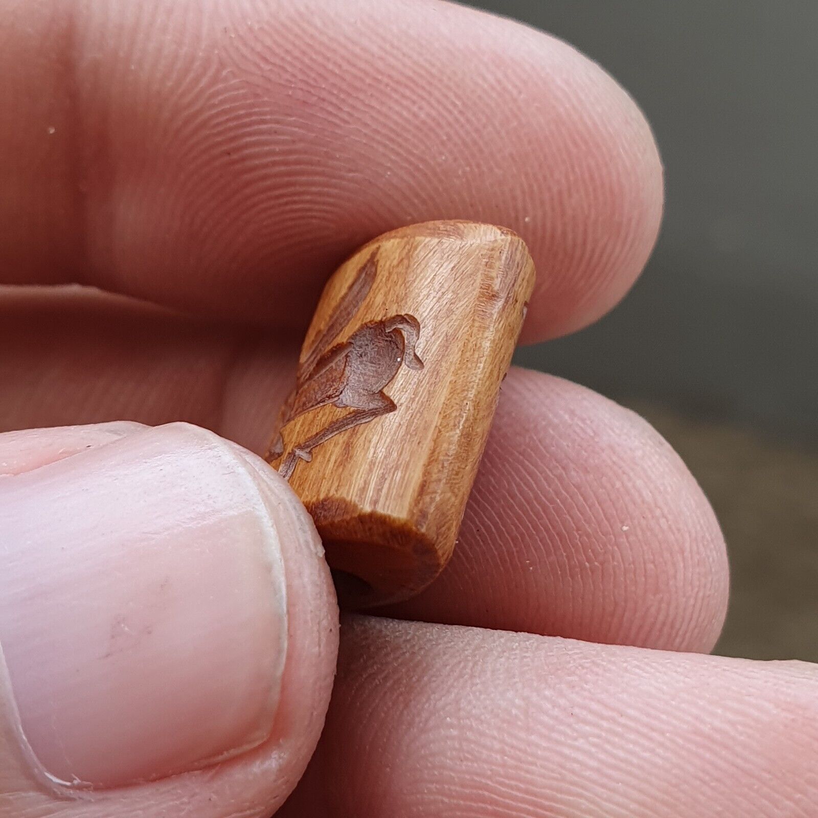 Antique Vintage SEAL BEAD "Mysterious Animals Intaglio Stamp Carving BNE-5