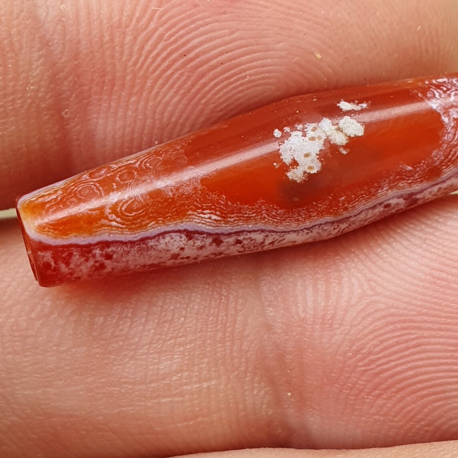 Red Agate Beads Vintage Himalayan Tibetan Agate white Patina