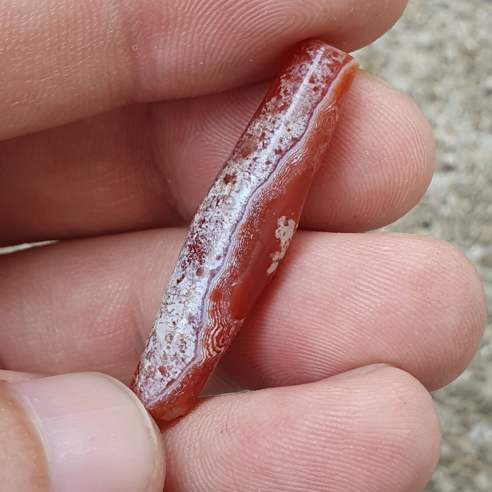 Red Agate Beads Vintage Himalayan Tibetan Agate white Patina