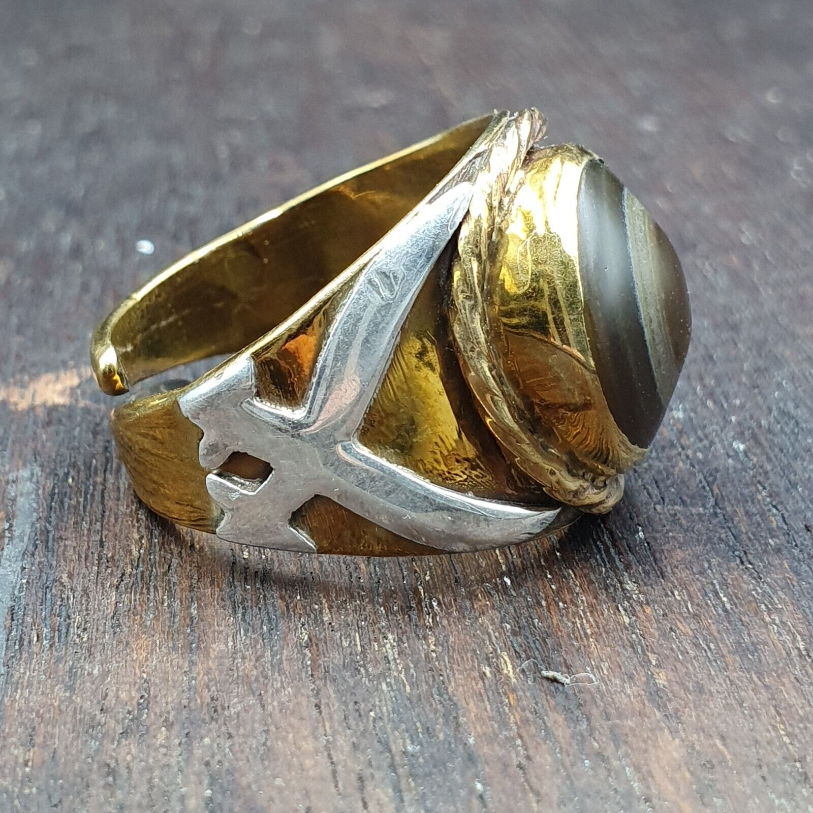 Antique Silver Inlay brass Ring With Tibetan Eye Agate Center Stone Gold Plated