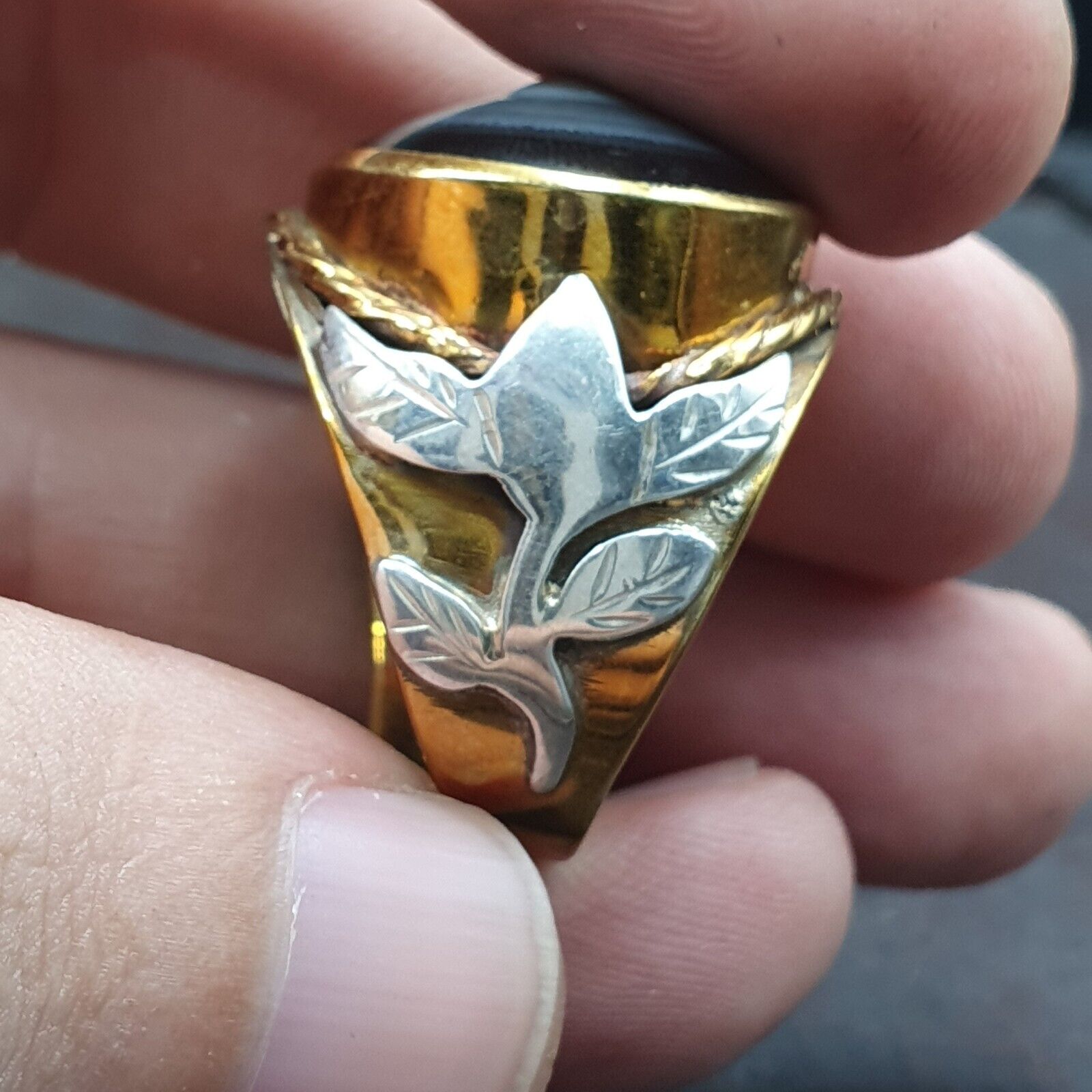 Antique Silver Inlay brass Ring With Tibetan Eye Agate Center Stone Gold Plated