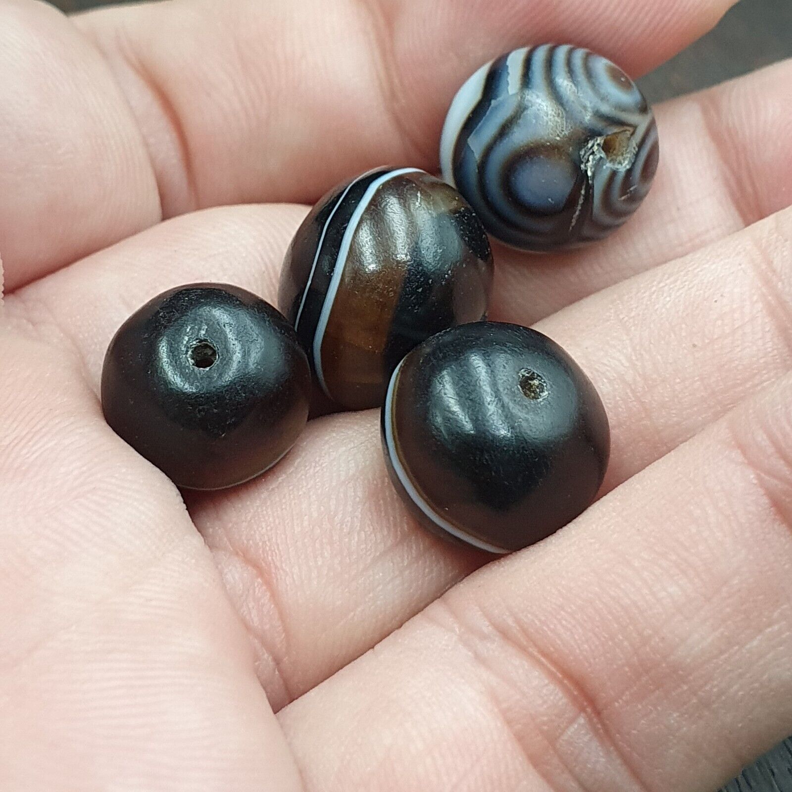 Lot 4 Ancient Antique INDO Himalayan Eye Beads Soleimani Banded Agate Beads