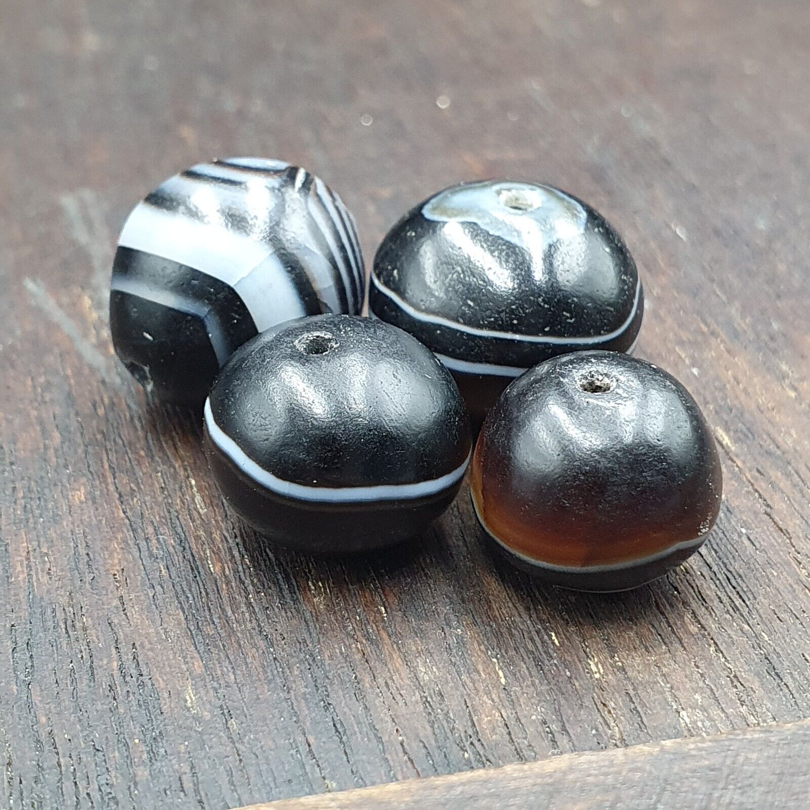 Lot 4 Ancient Antique INDO Himalayan Eye Beads Soleimani Banded Agate Beads