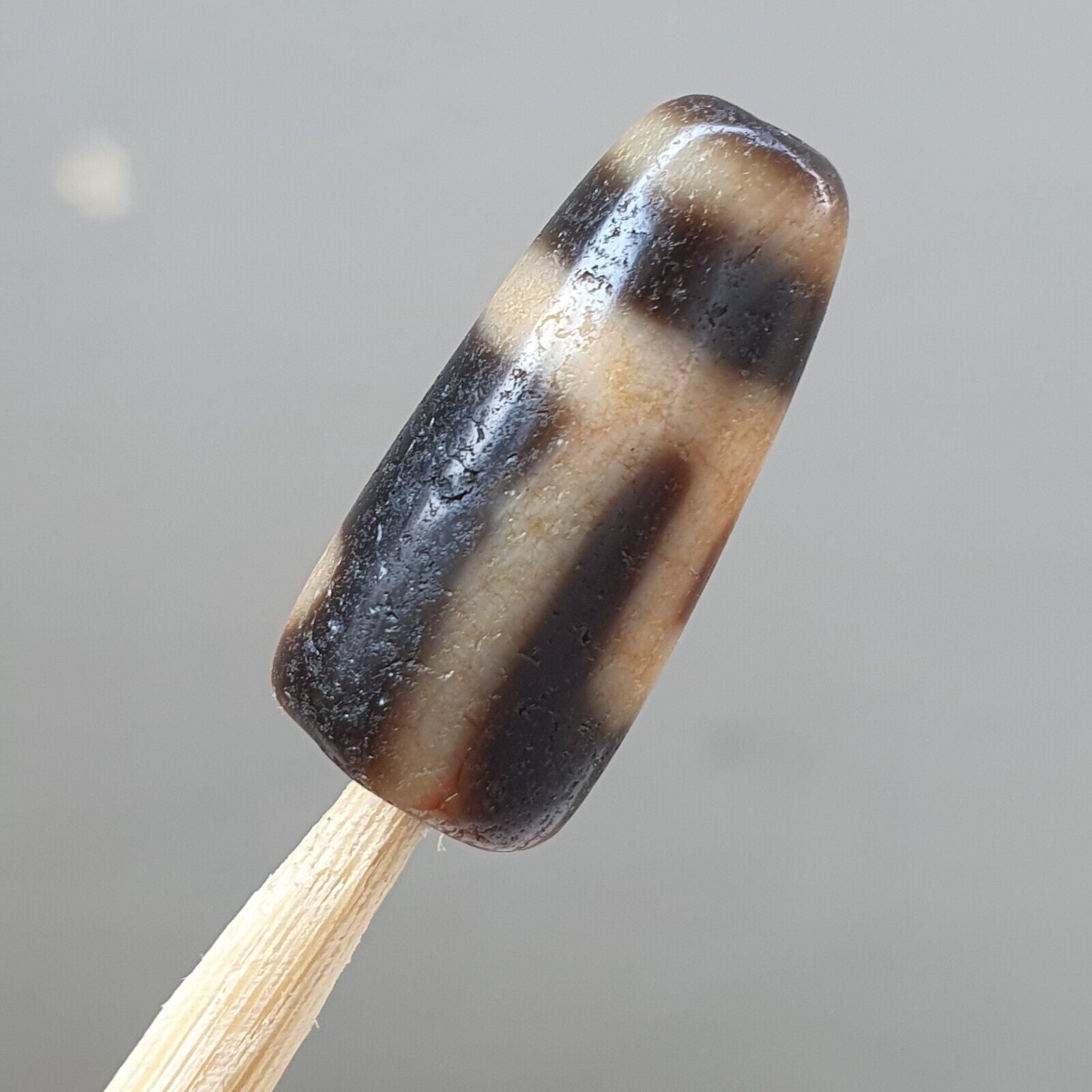 Antique Himalayan Indo Tibetan Agate Dzi Bead Amulet