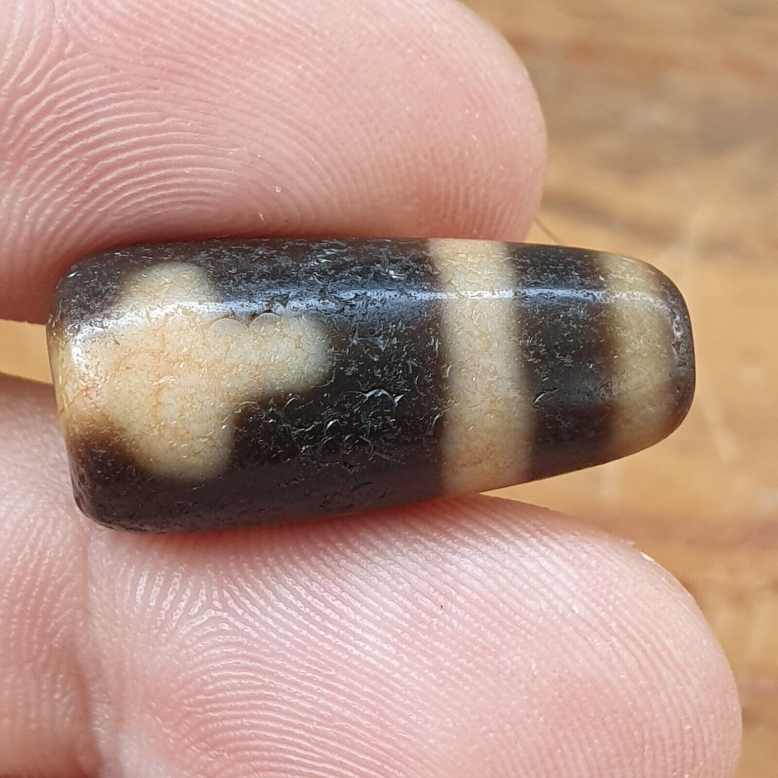 Antique Himalayan Indo Tibetan Agate Dzi Bead Amulet