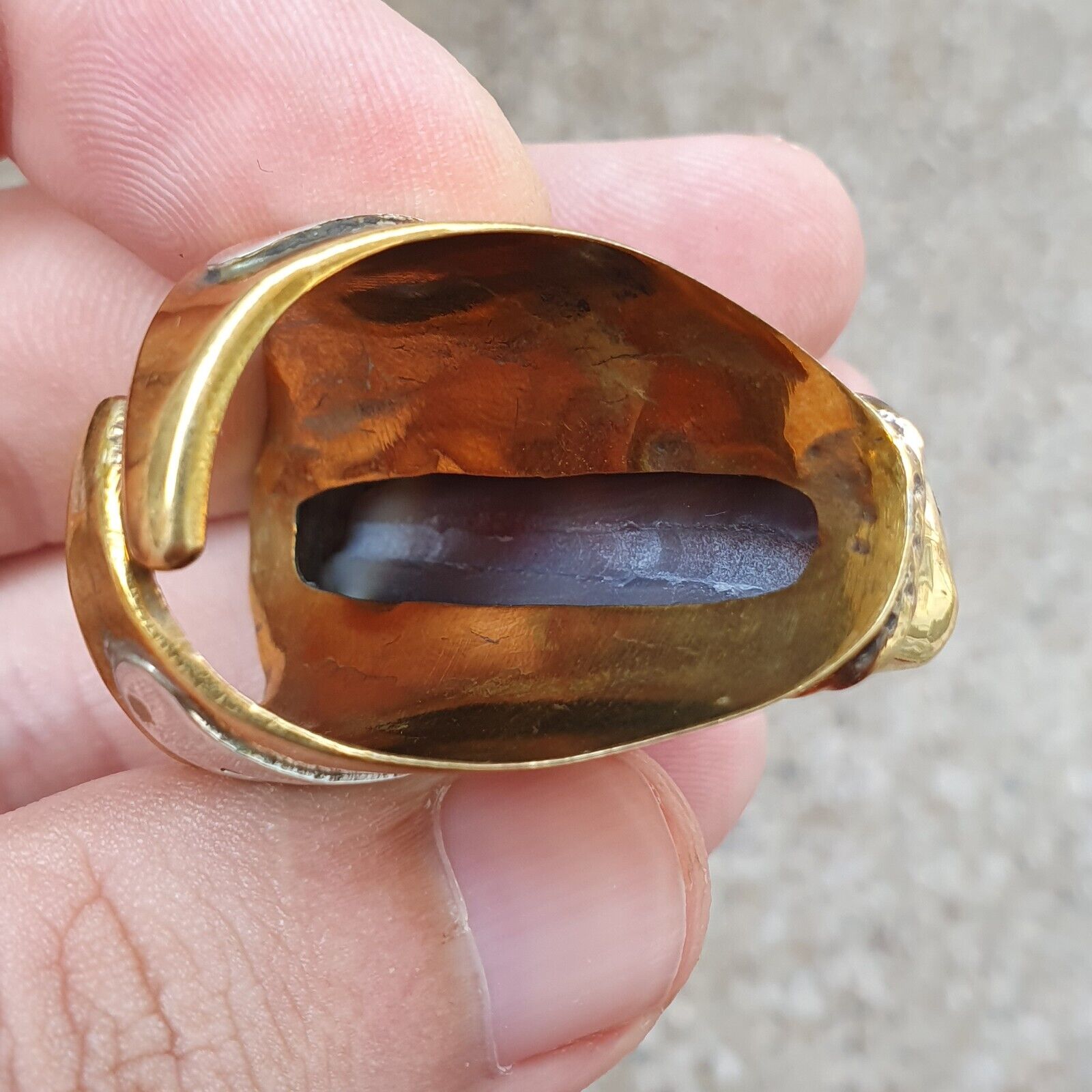 Antique Tibetan DZi 2 eye Agate Center Stone Silver Inlay Gold Plated brass Ring
