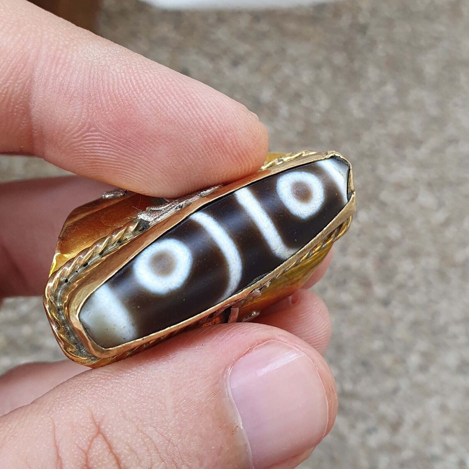 Antique Tibetan DZi 2 eye Agate Center Stone Silver Inlay Gold Plated brass Ring