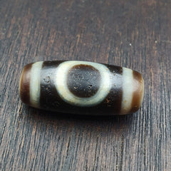 Antique Himalayan Tibetan Agate Dzi Bead Amulet Very Fine Smooth Fatina Bead