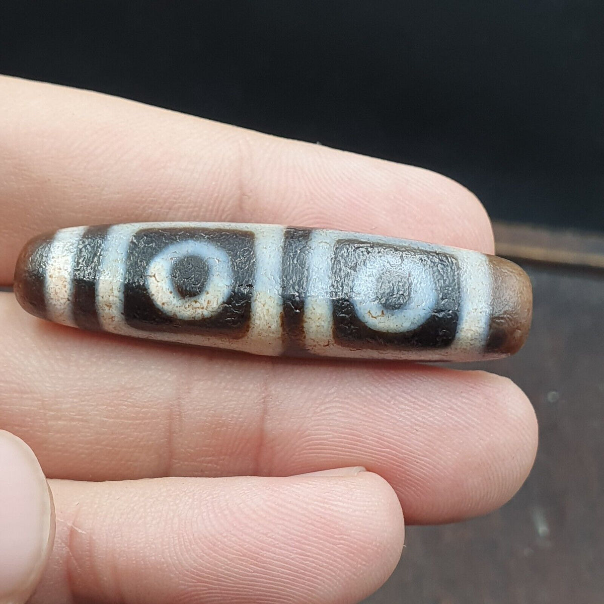 Unique Pattern 4 eyes Himalayan Tibetan Agate Dzi Bead Amulet