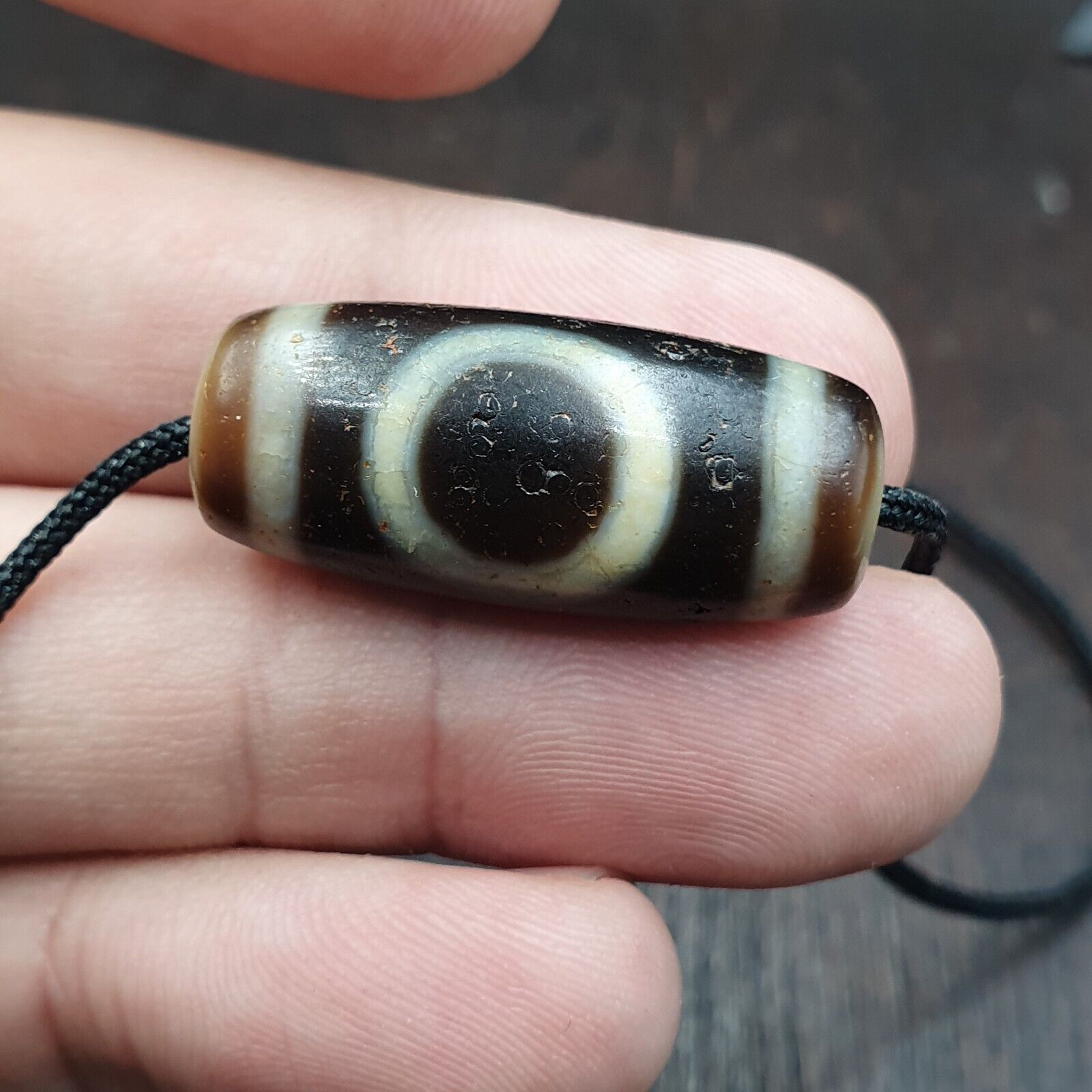 Antique Himalayan Tibetan Agate Dzi Bead Amulet Very Fine Smooth Fatina Bead