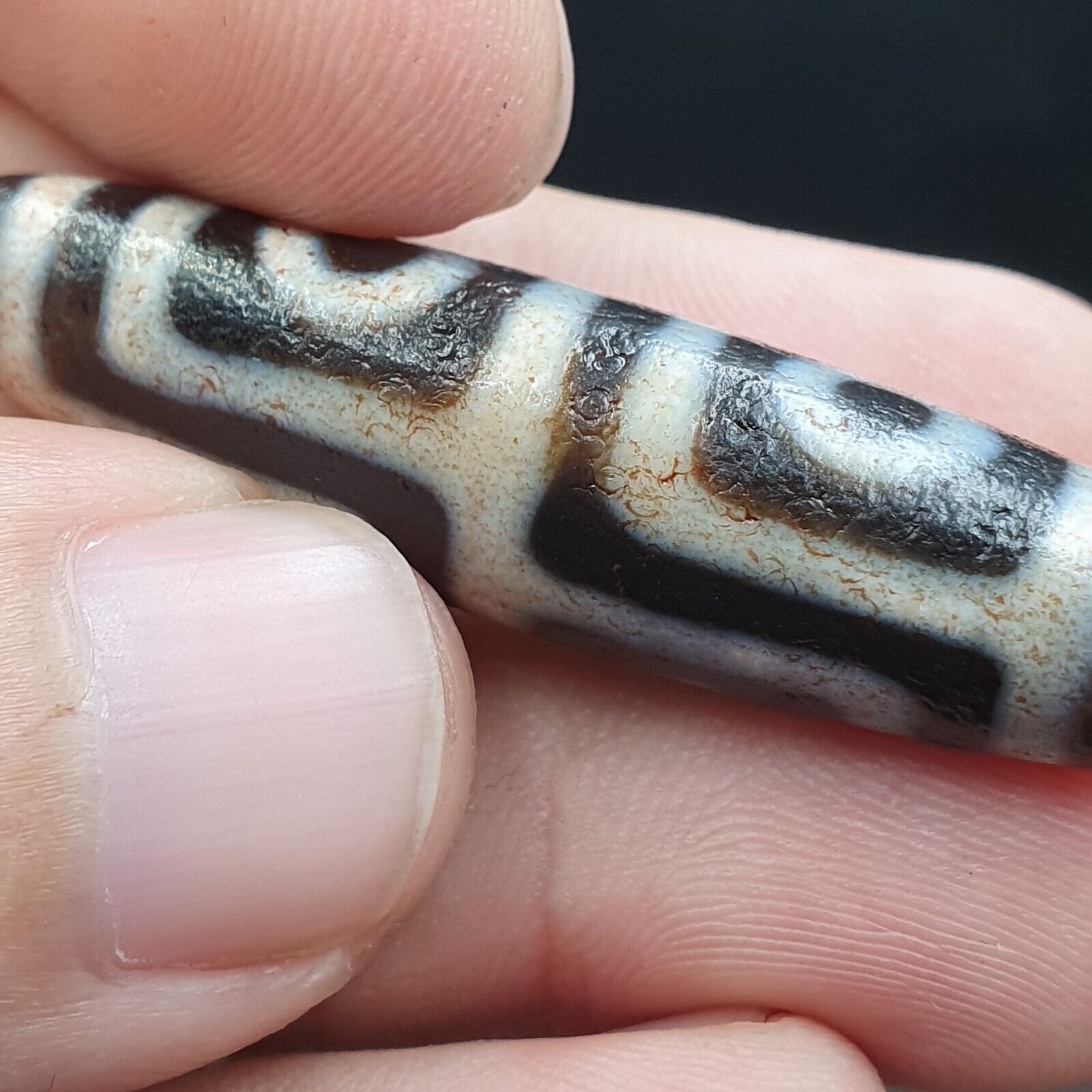 Unique Pattern 4 eyes Himalayan Tibetan Agate Dzi Bead Amulet