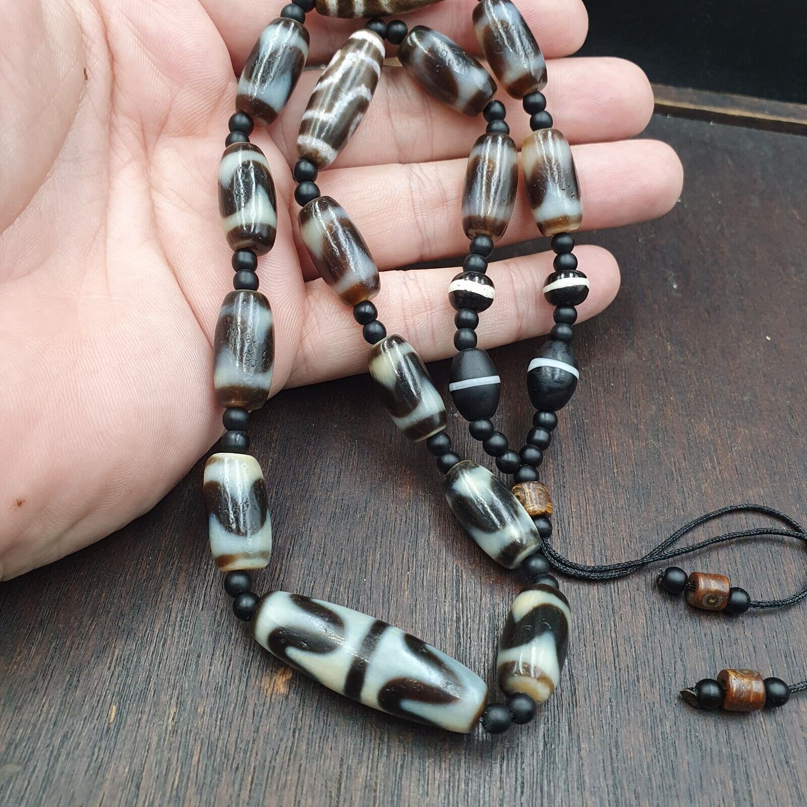 Antique High Quality Tibetan Tigertoth Pattern Agate Dzi Beads Amulet Mala