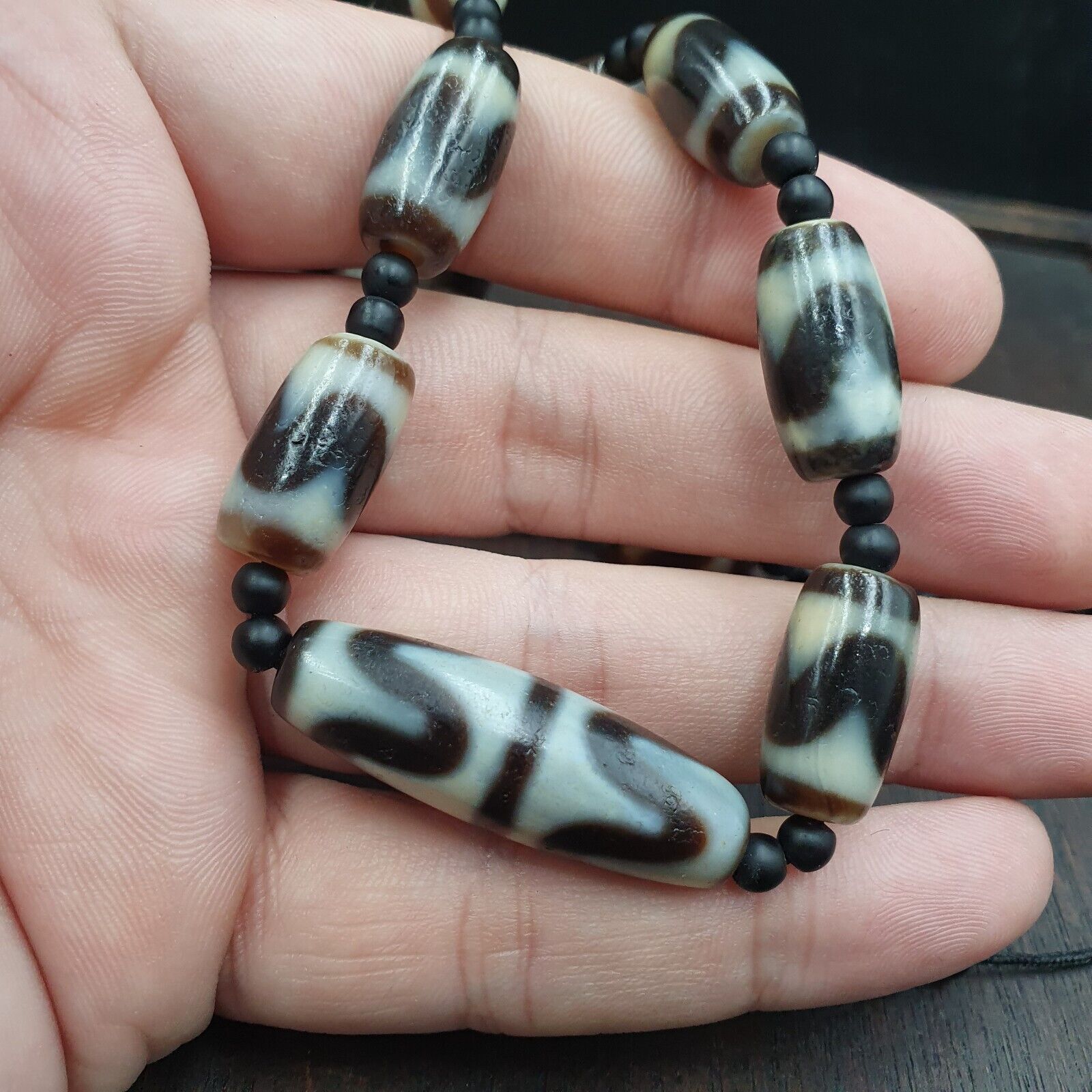 Antique High Quality Tibetan Tigertoth Pattern Agate Dzi Beads Amulet Mala