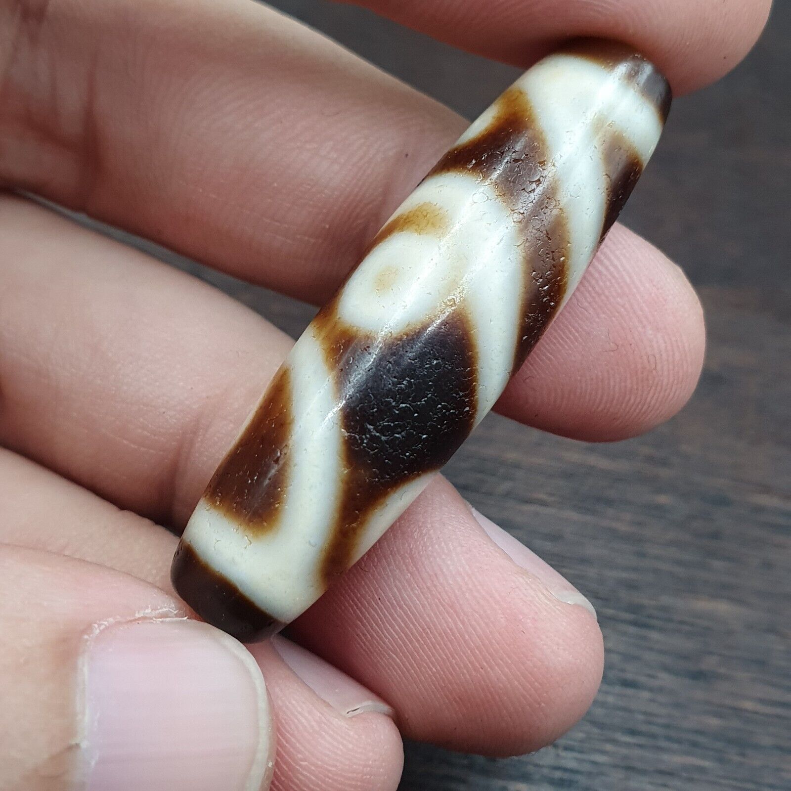 Vintage Himalayan Tibetan Agate Dzi Bead Amulet Smooth Skin Bead C14