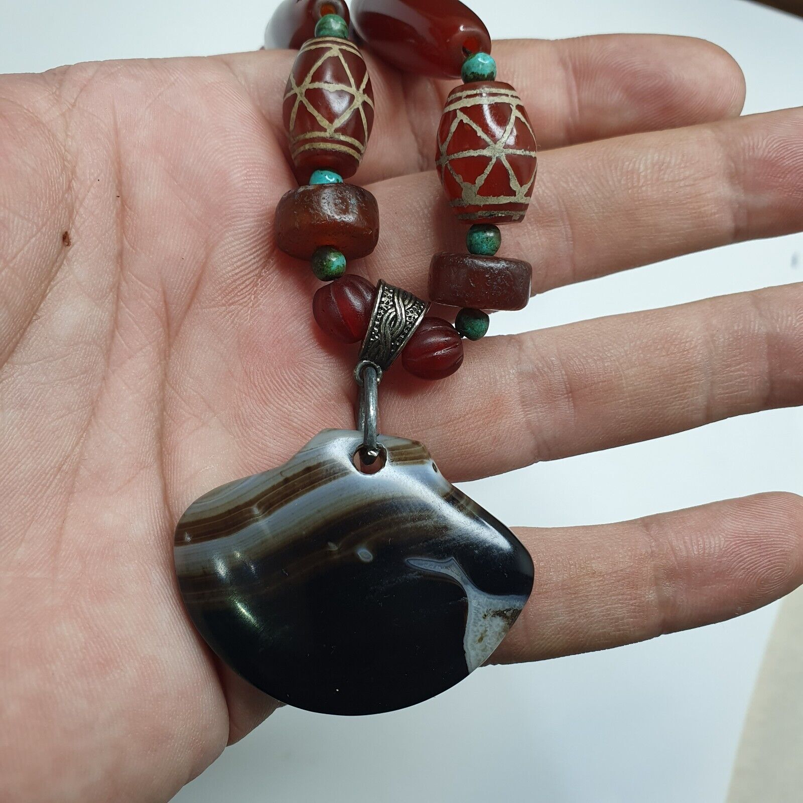 Antique Himalayan Indo Tibetan Suleimani Eye Agate Amulet Beads Necklace
