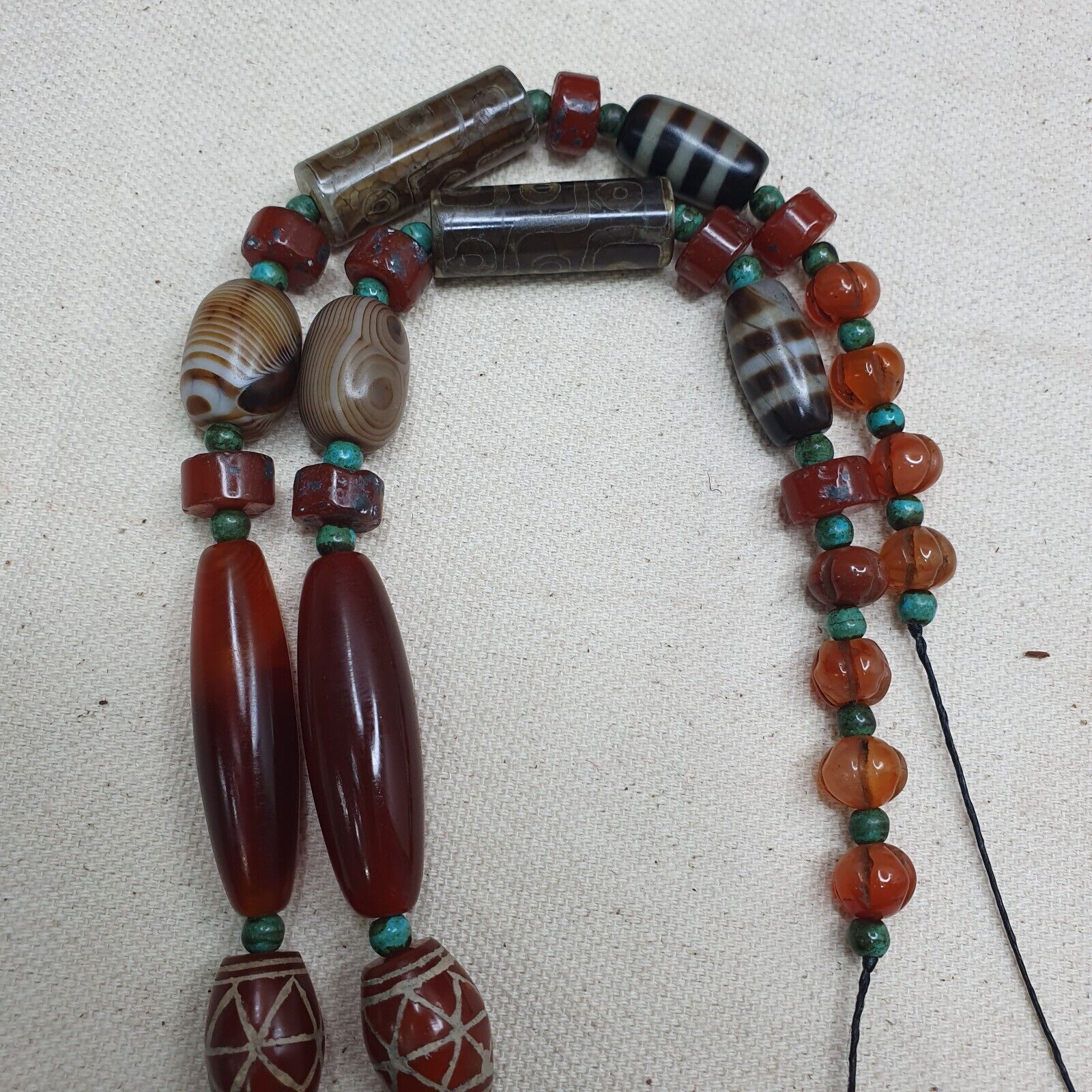 Antique Himalayan Indo Tibetan Suleimani Eye Agate Amulet Beads Necklace