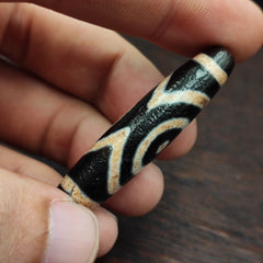Vintage Unique Pattern 2 eyes in Eyes Tibetan Agate Dzi Bead Amulet OTB-8