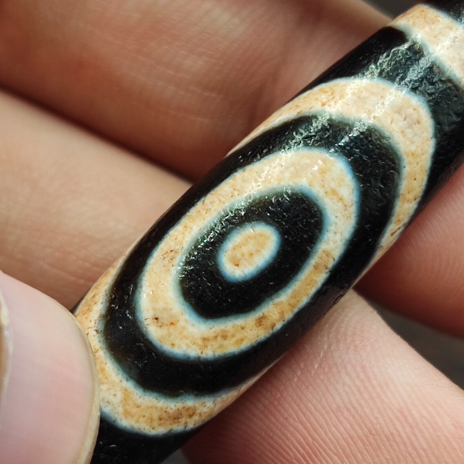 Vintage Unique Pattern 2 eyes in Eyes Tibetan Agate Dzi Bead Amulet OTB-8