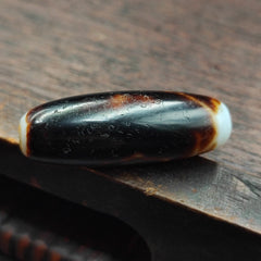 Rusted Antique Himalayan Indo Tibetan White Agate Dzi Bead Amulet  #3-6