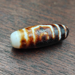 Rusted Antique Himalayan Indo Tibetan White Agate Dzi Bead Amulet  #3-5