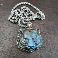 BIG MEN'S VINTAGE Natural Blue Fire Carving Labradorite Lion Face Necklace 2